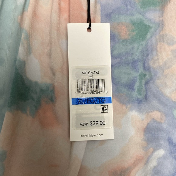 New Calvin Klein  Tie Dye Print Pleated Crew Neck Sleeveless Cami Top Size XL - Picture 3 of 9